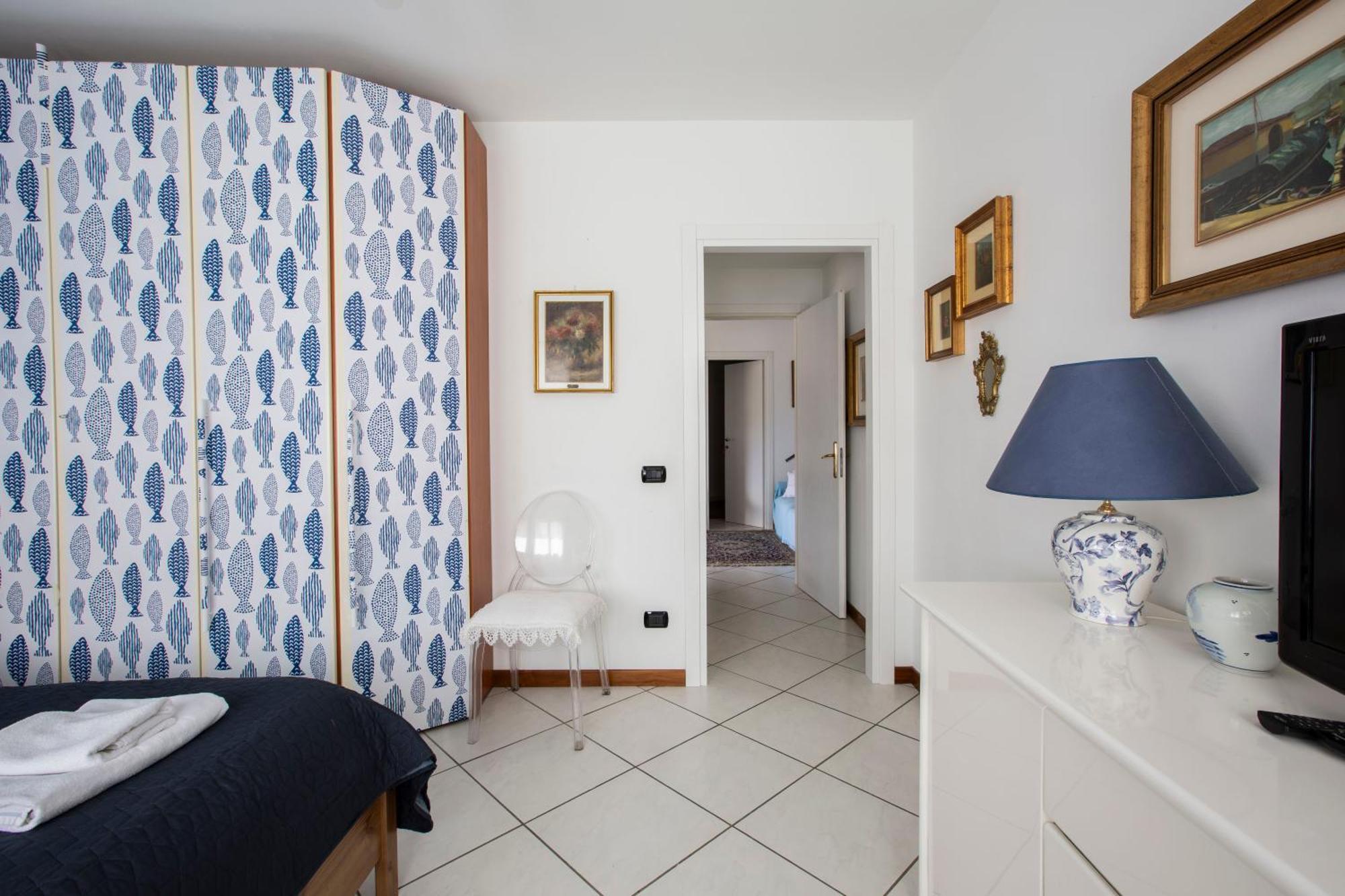 Tosca House 2 Bed & Breakfast Varenna Bagian luar foto